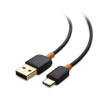 USB tipo C para digitar um cabo para carregar dados